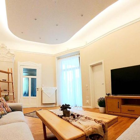 Luxus Ferienwohnung Mit Hochwertiger Ausstattung Wintergarten Cottbus Dış mekan fotoğraf